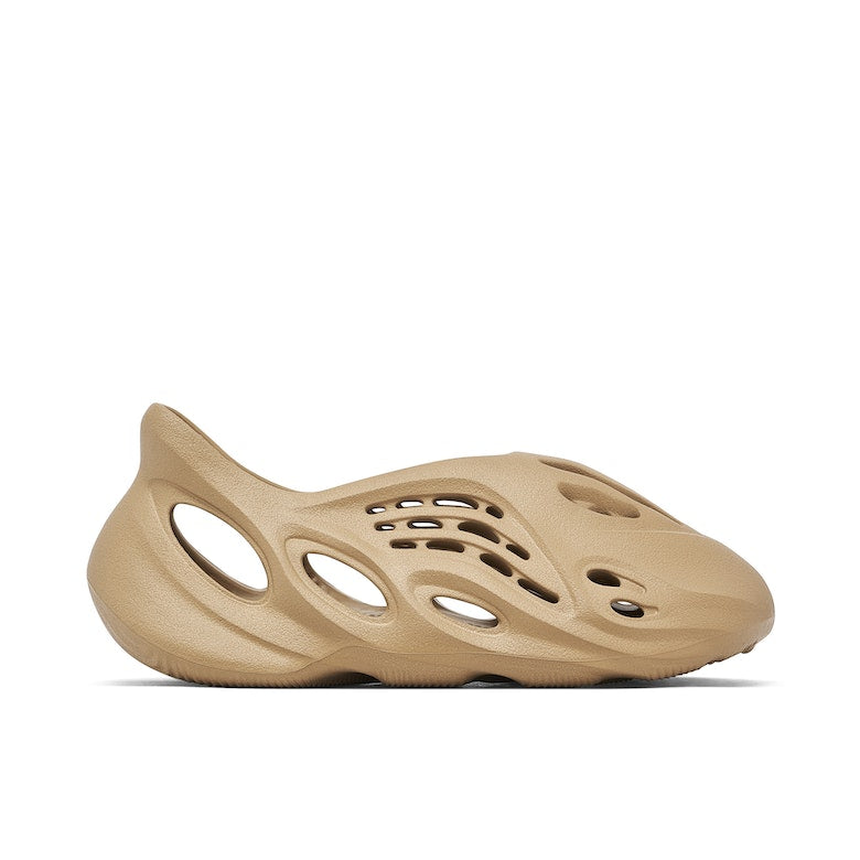 ADIDAS FOAM RUNNER - CLAY TAUPE â Houseofheat