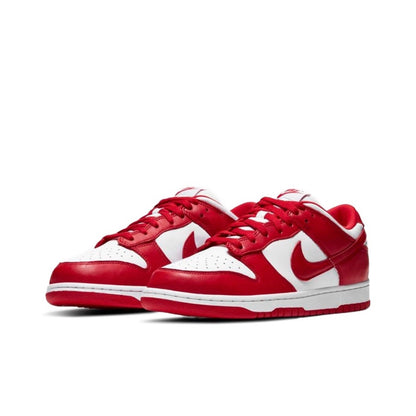 NIKE DUNK LOW - UNIVERSITY RED