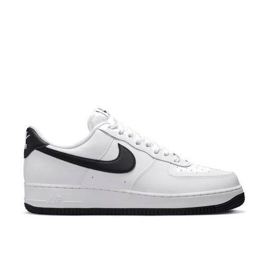 AIR FORCE 1 LOW ‘07 WHITE BLACK