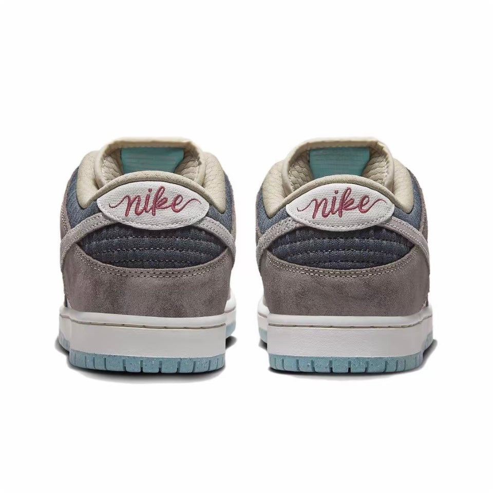 NIKE SB DUNK LOW - BIG MONEY SAVINGS