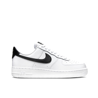 NIKE AIR FORCE 1 LOW - WHITE BLACK W