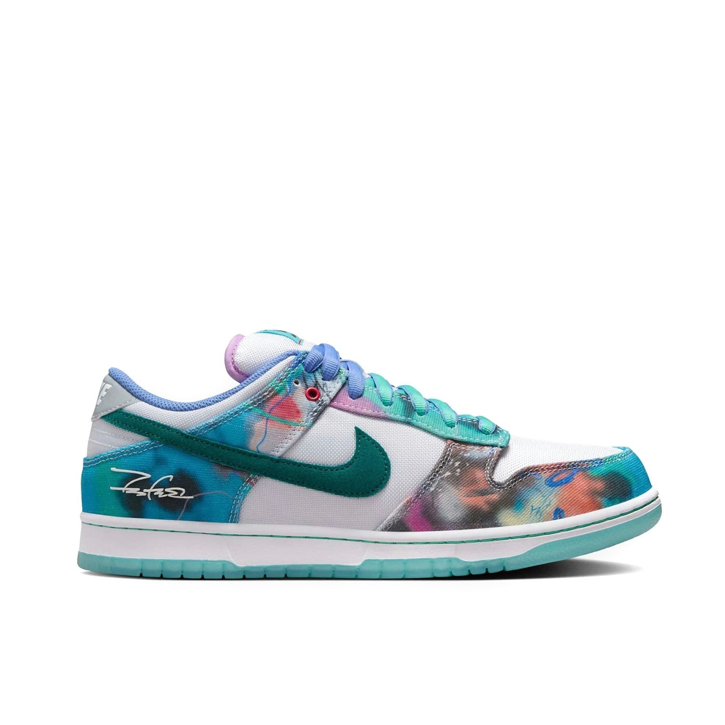 NIKE SB DUNK LOW - FUTURA LABORATORIES