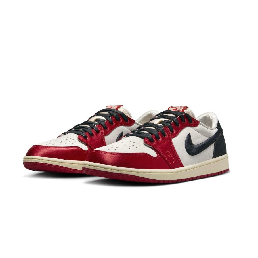 AIR JORDAN 1 LOW OG - TROPHY ROOM AWAY