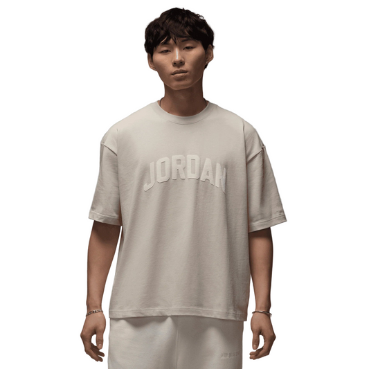 JORDAN FLIGHT ESSENTIALS TEE OREWOOD