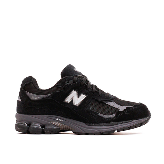 NEW BALANCE 2002R GORETEX PROTECTION PACK BLACK MAGNET