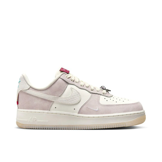 NIKE AIR FORCE 1 - YEAR OF THE DRAGON WOMENS