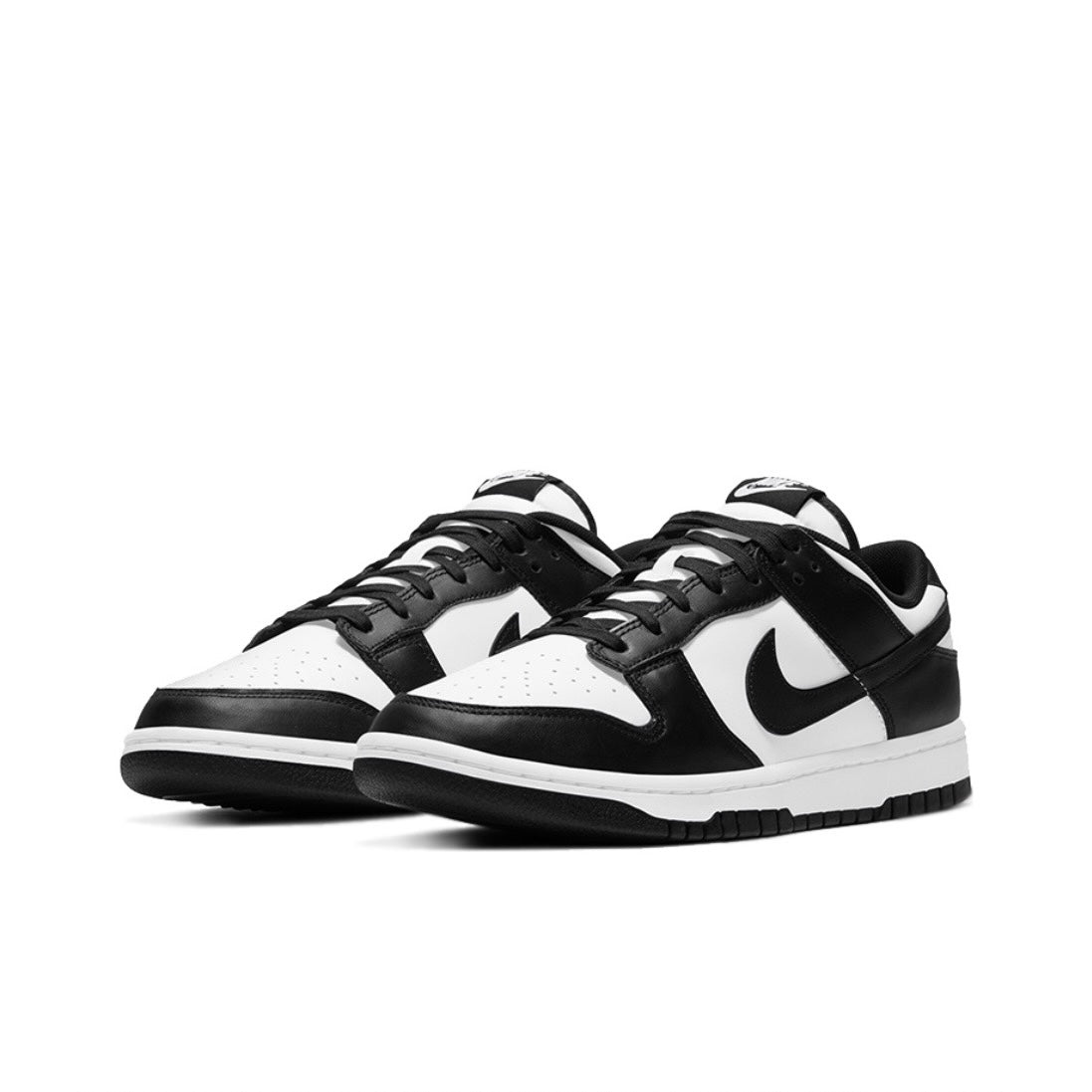 NIKE DUNK LOW - BLACK WHITE PANDA