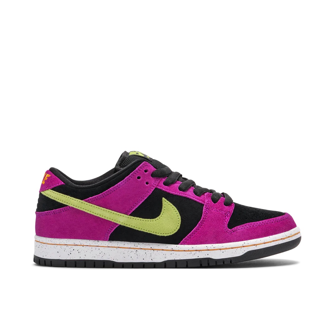 NIKE SB DUNK LOW PRO - ACG TERRA RED PLUM (2021)